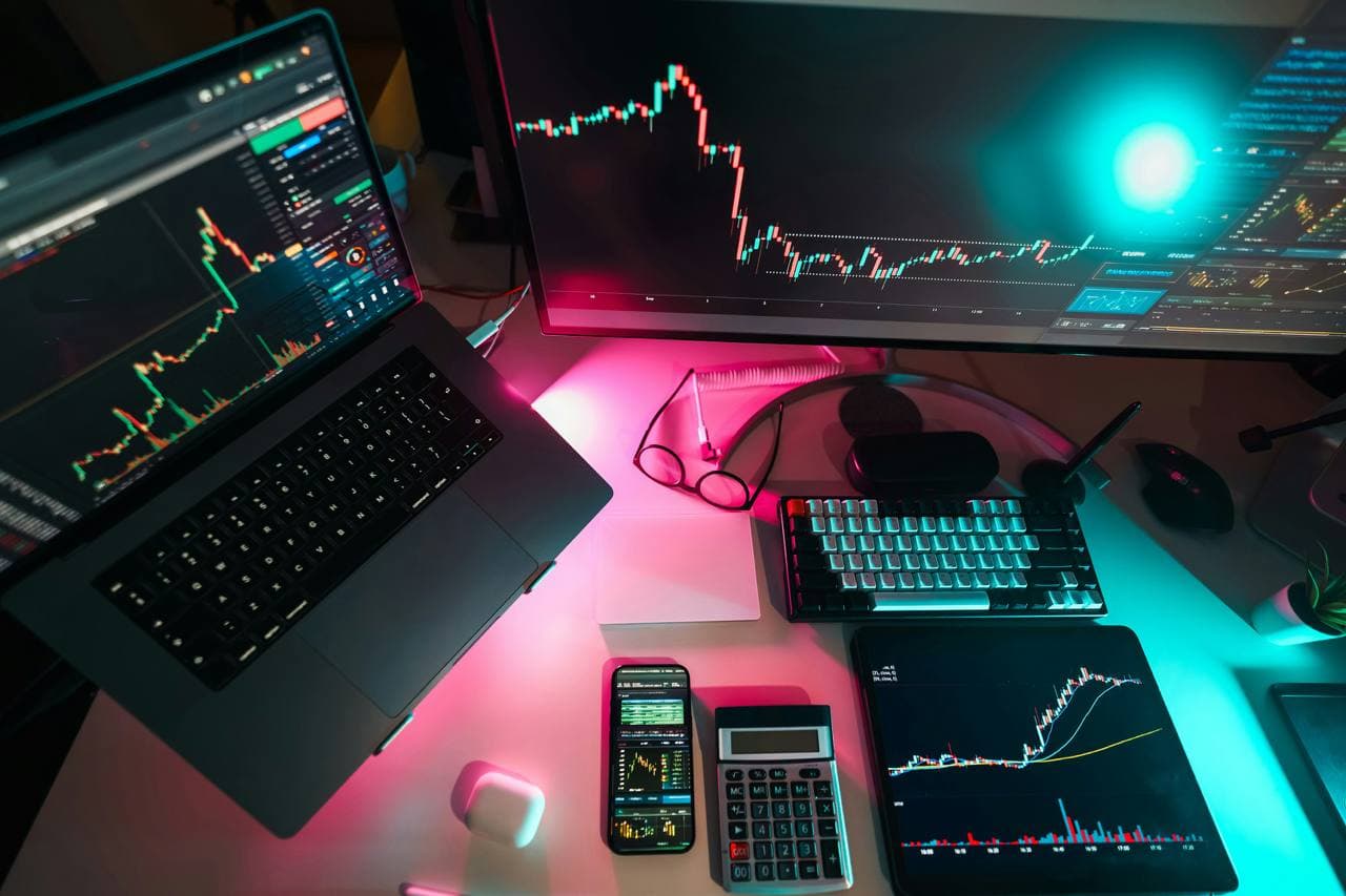 Dynamic Forex Trading Chart Background